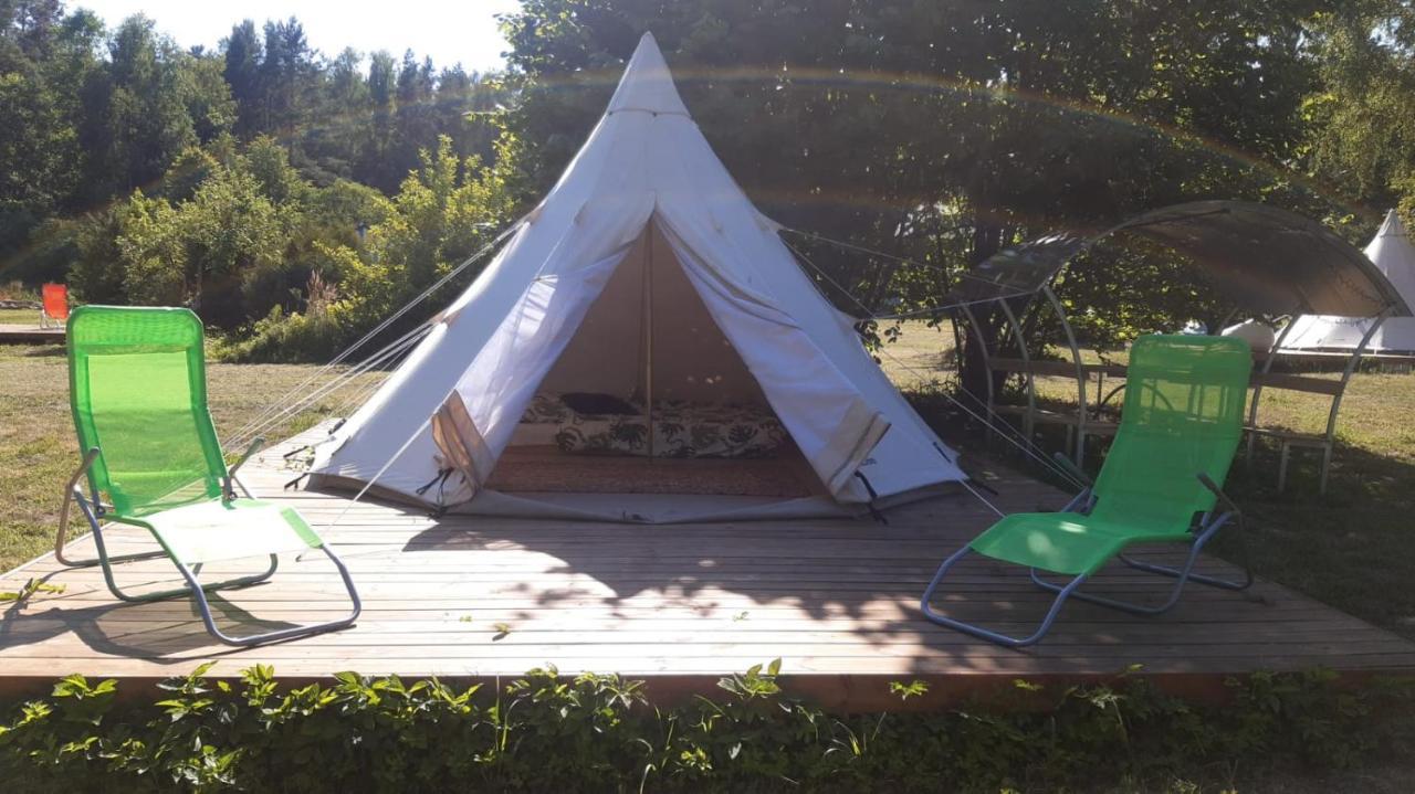Glamping Fluffy Horns - Glempings Pukainie Ragi Plieņciems Exterior foto