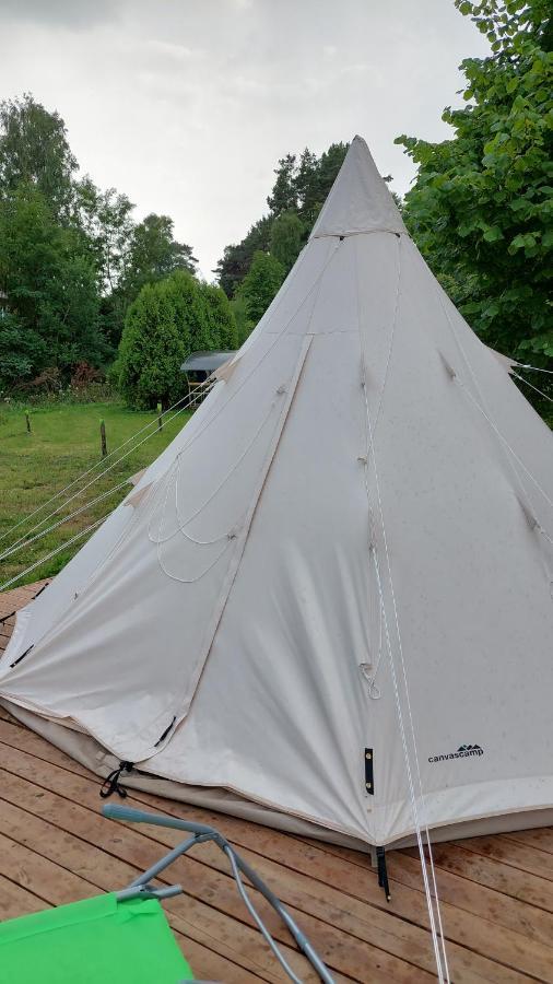 Glamping Fluffy Horns - Glempings Pukainie Ragi Plieņciems Exterior foto