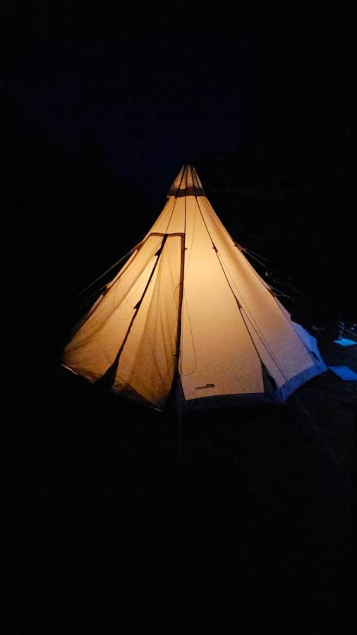 Glamping Fluffy Horns - Glempings Pukainie Ragi Plieņciems Exterior foto