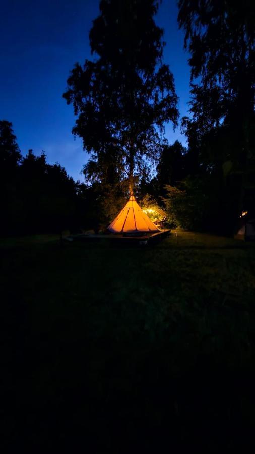 Glamping Fluffy Horns - Glempings Pukainie Ragi Plieņciems Exterior foto