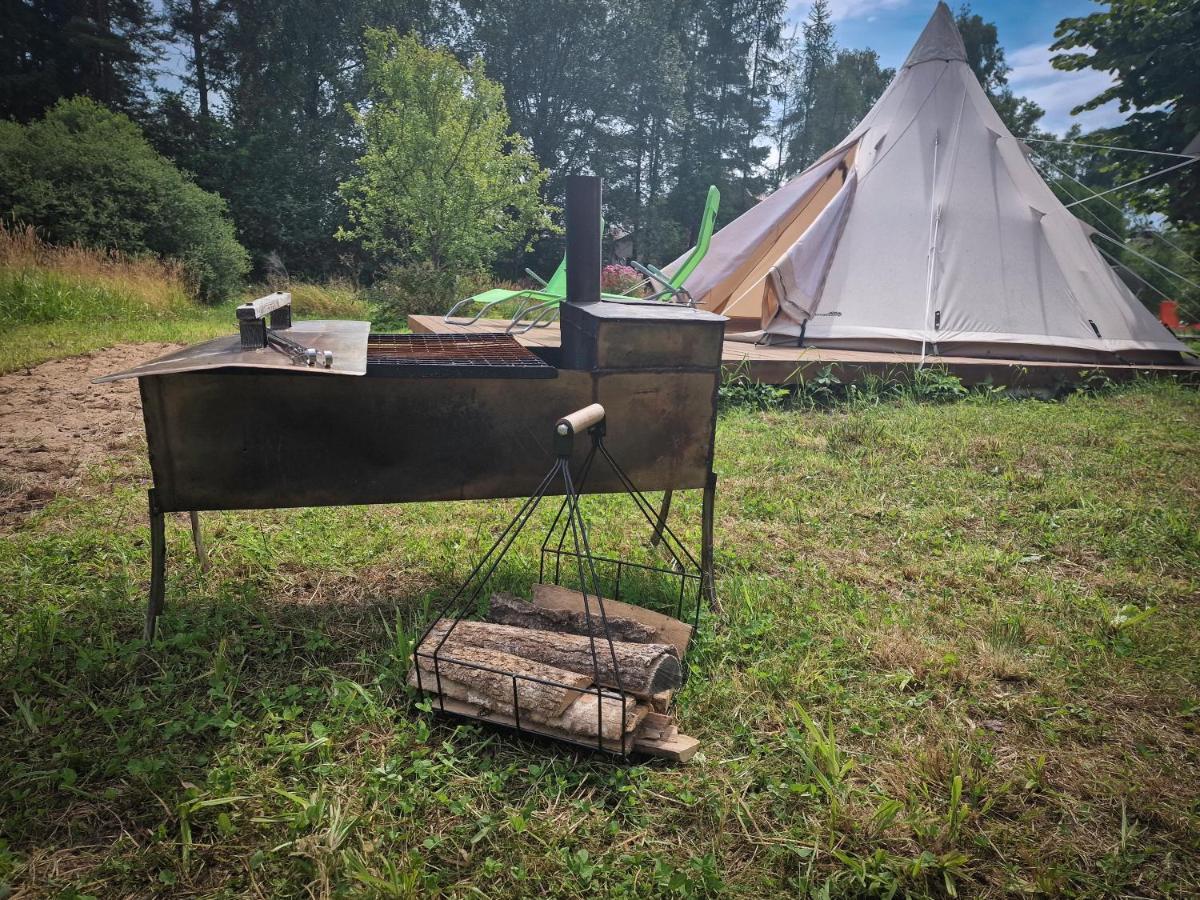 Glamping Fluffy Horns - Glempings Pukainie Ragi Plieņciems Exterior foto